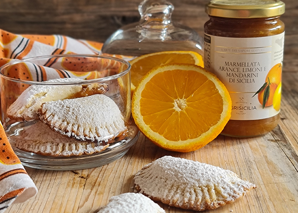 Cassatelle with Sicilian Oranges, Lemons and Mandarins Marmalade